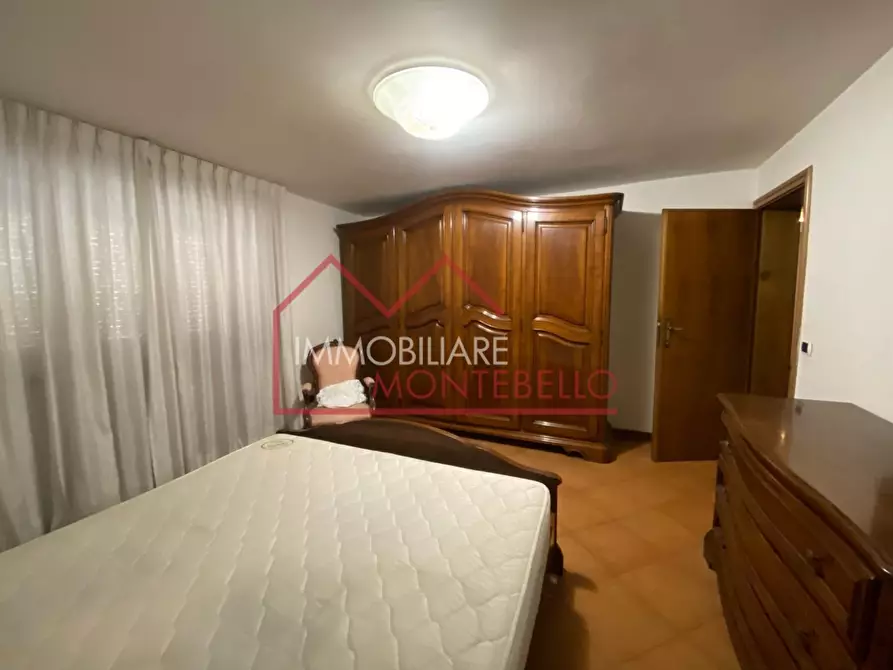 Immagine 10 di Casa indipendente in vendita  a Camaiore