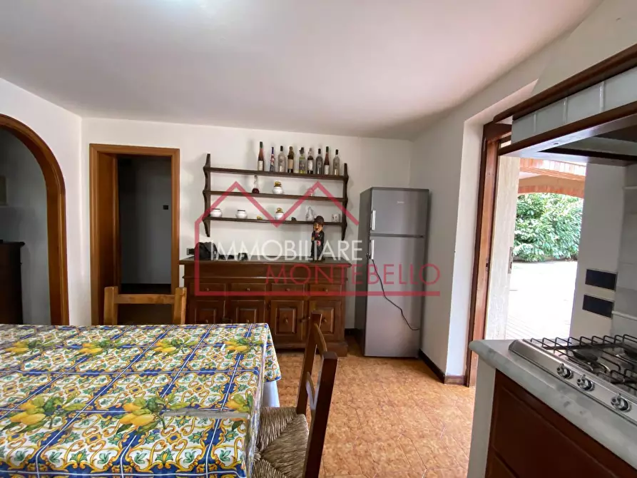 Immagine 40 di Casa indipendente in vendita  a Camaiore