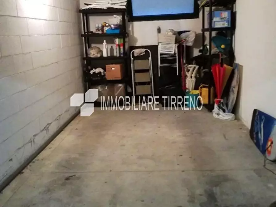 Immagine 16 di Appartamento in vendita  a Massa