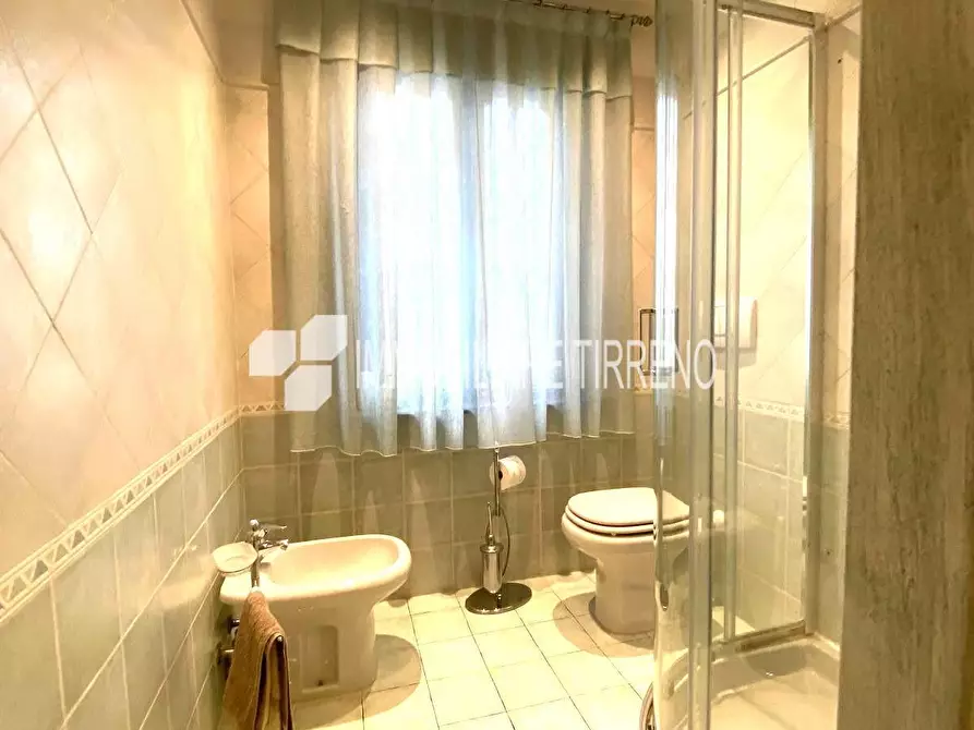 Immagine 7 di Appartamento in vendita  a Massa