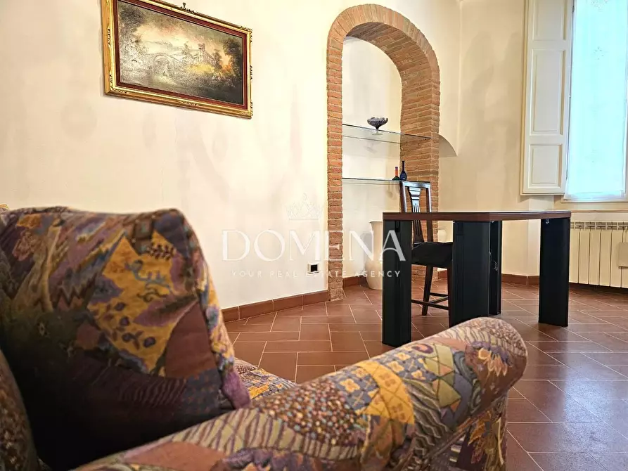 Immagine 5 di Appartamento in vendita  a Siena