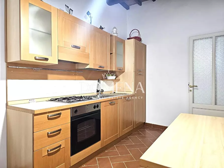 Immagine 18 di Appartamento in vendita  a Siena