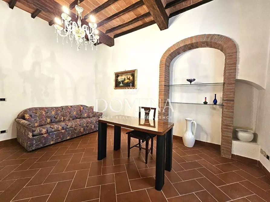 Immagine 7 di Appartamento in vendita  a Siena