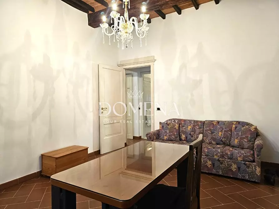 Immagine 3 di Appartamento in vendita  a Siena