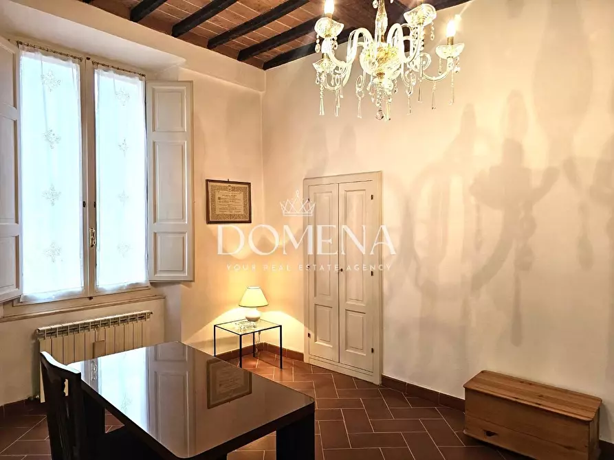 Immagine 6 di Appartamento in vendita  a Siena