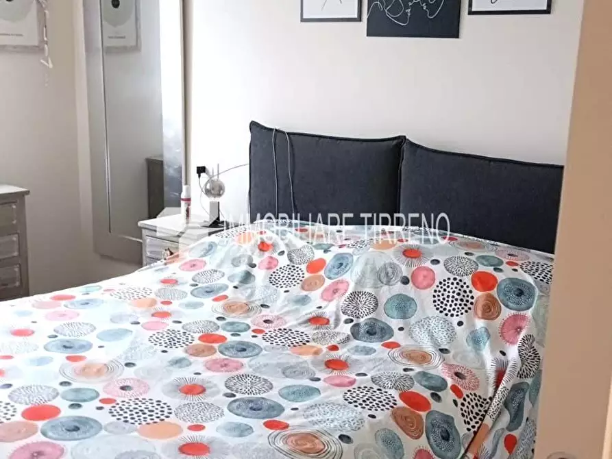 Immagine 5 di Villa in vendita  a Massa