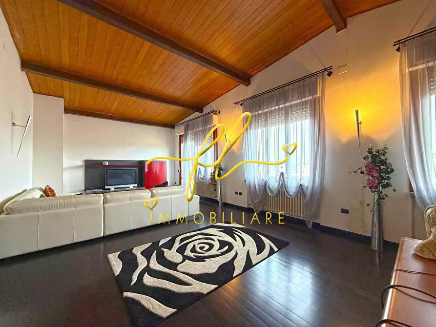 Immagine 2 di Casa bifamiliare in vendita  a Bibbona