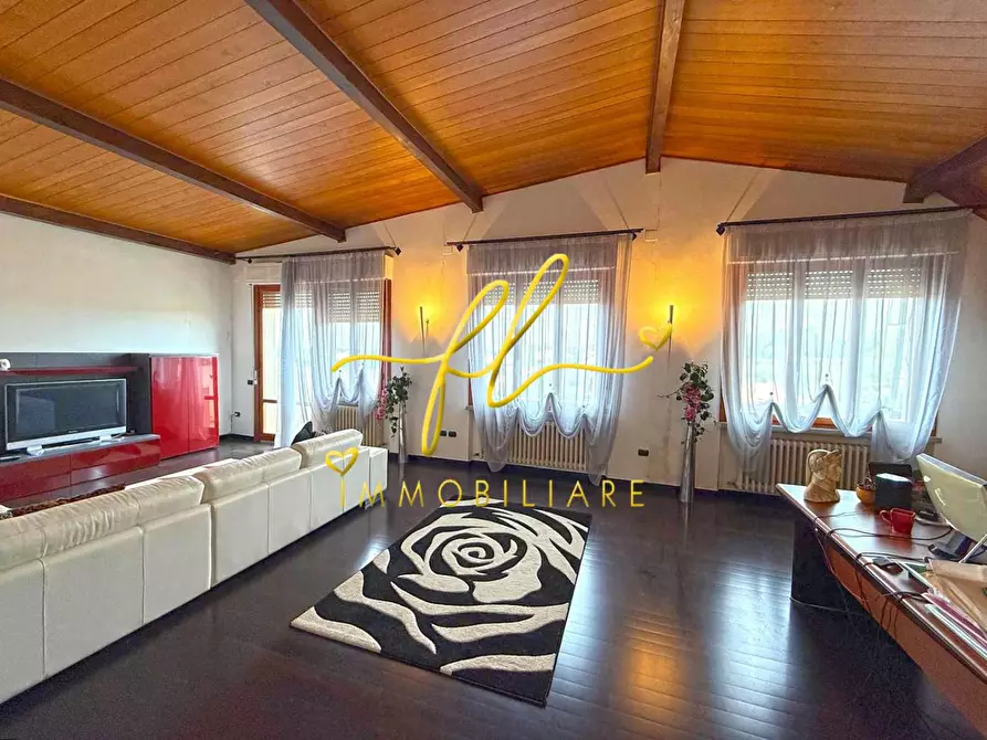 Immagine 1 di Casa bifamiliare in vendita  a Bibbona