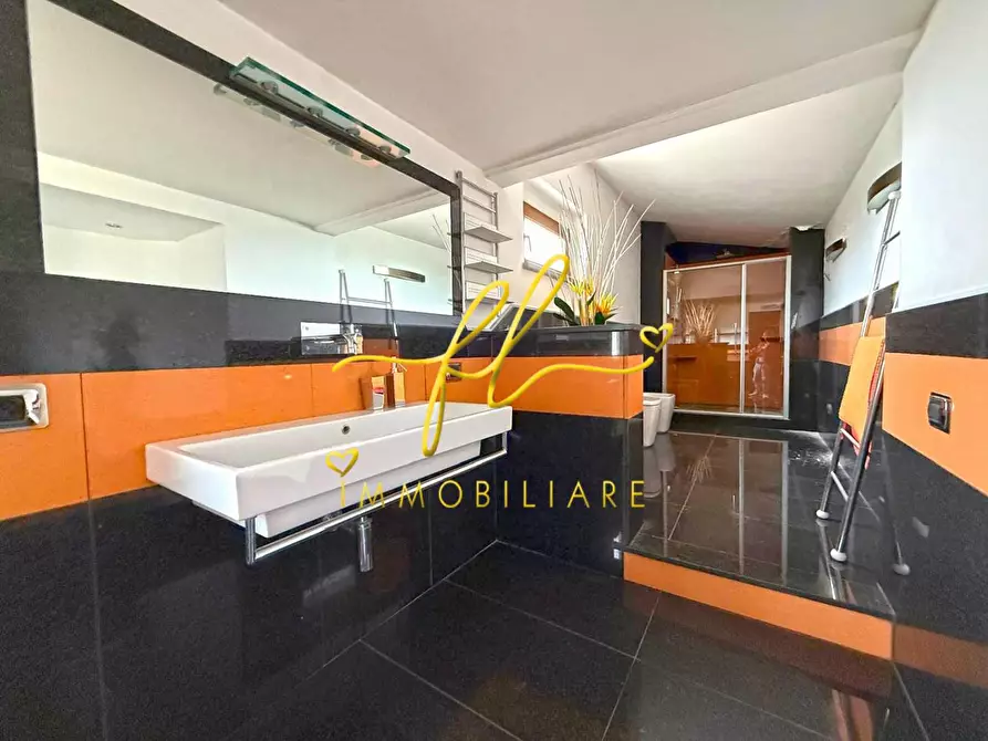 Immagine 10 di Casa bifamiliare in vendita  a Bibbona