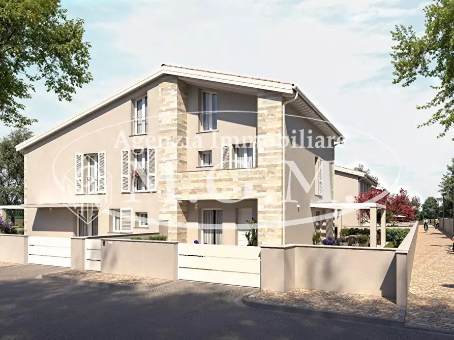 Immagine 6 di Casa trifamiliare in vendita  a Pisa