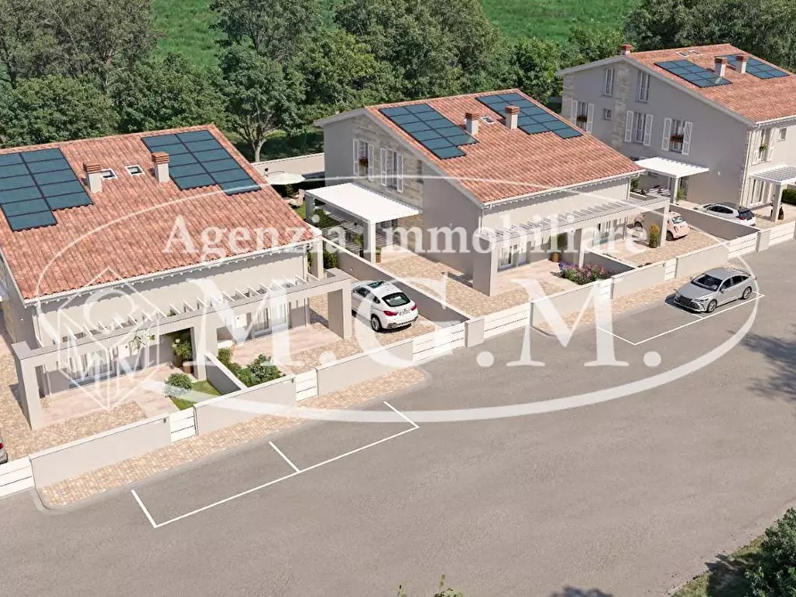 Immagine 10 di Casa trifamiliare in vendita  a Pisa