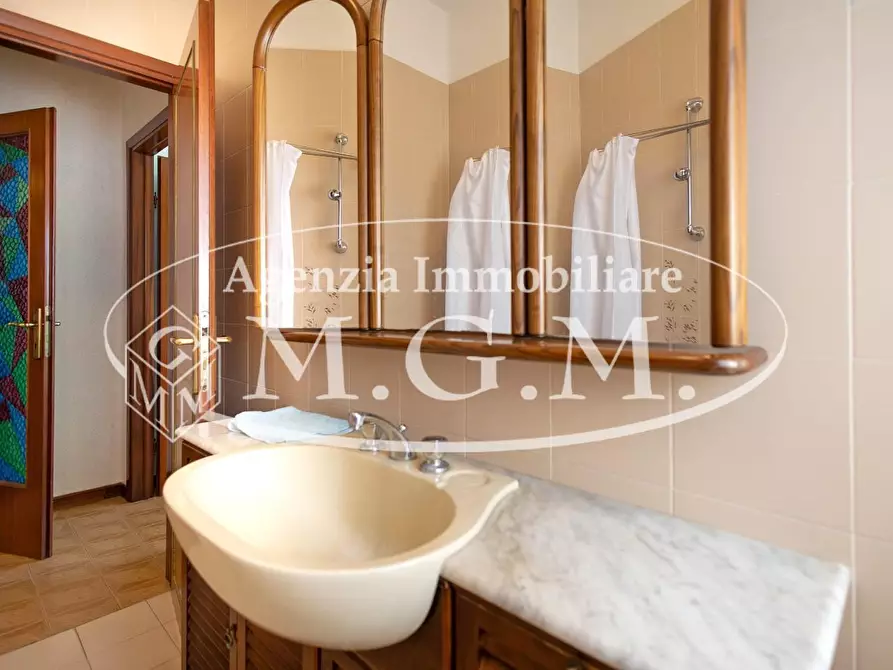 Immagine 16 di Terratetto in vendita  a Calcinaia