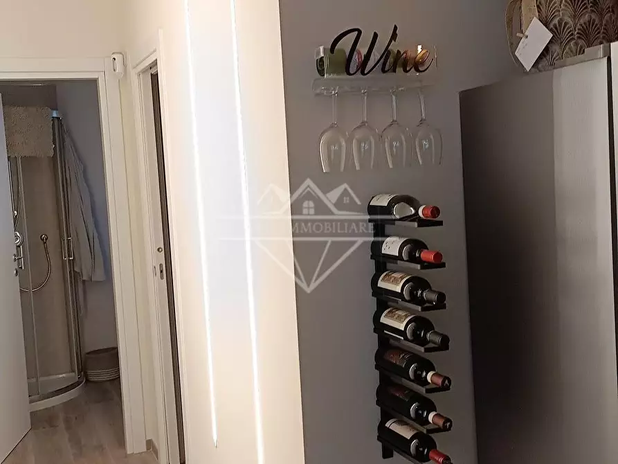 Immagine 32 di Villa in vendita  a Massa