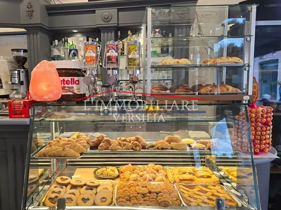 Immagine 24 di Bar / Ristorante in vendita  a Massa