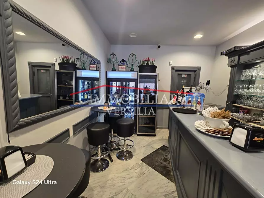 Immagine 3 di Bar / Ristorante in vendita  a Massa