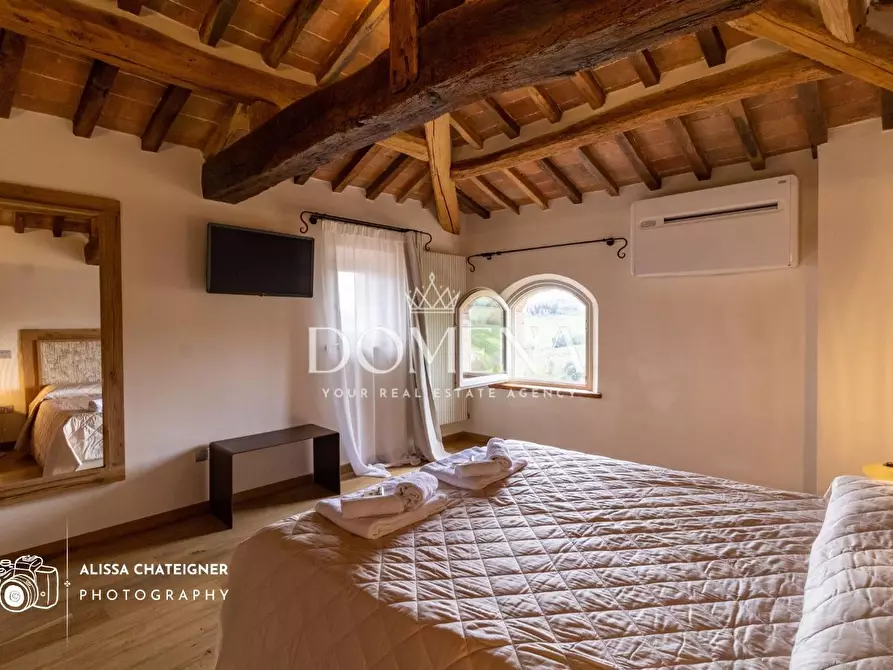 Immagine 43 di Appartamento in vendita  a San Gimignano