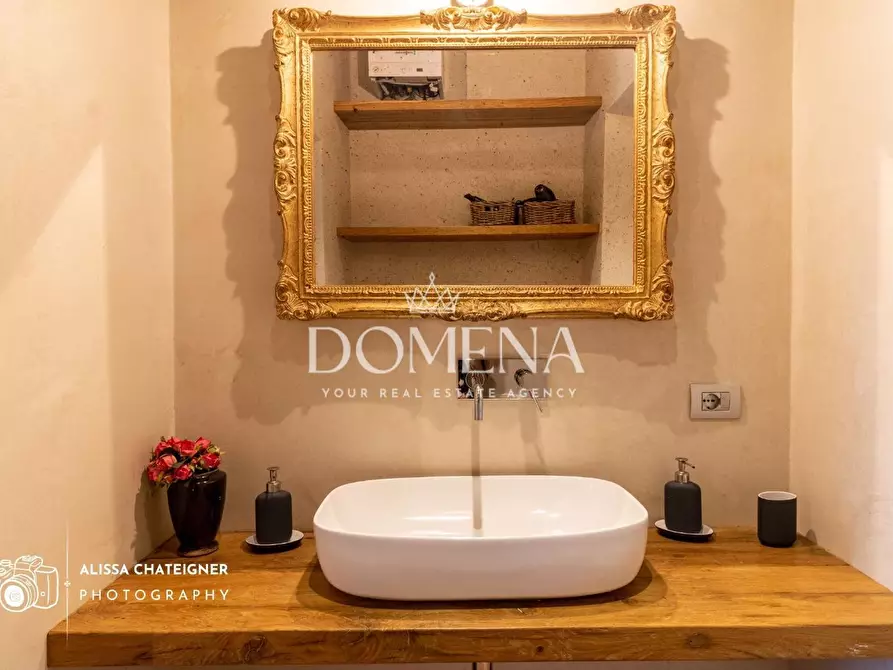 Immagine 27 di Appartamento in vendita  a San Gimignano