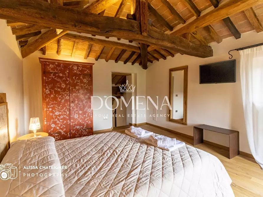 Immagine 44 di Appartamento in vendita  a San Gimignano