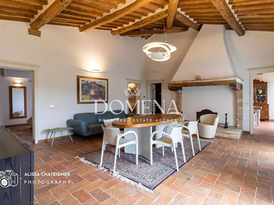 Immagine 17 di Appartamento in vendita  a San Gimignano