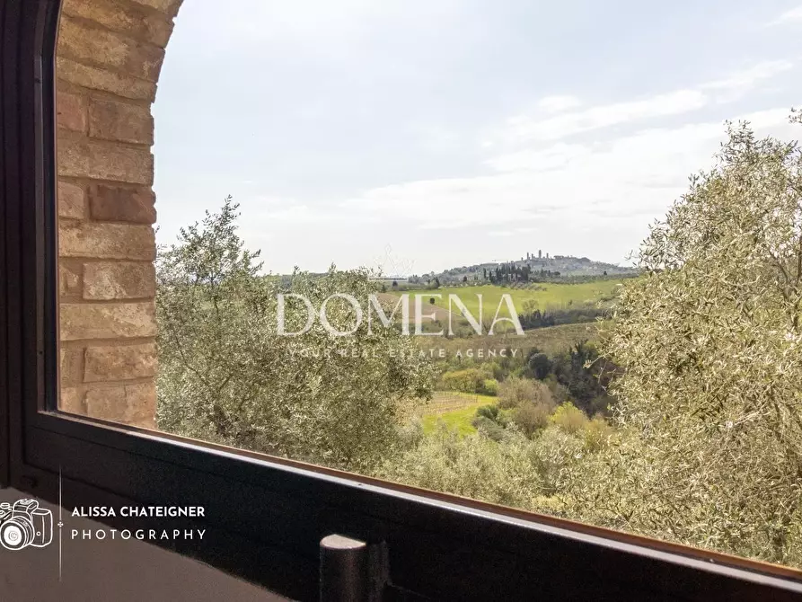 Immagine 16 di Appartamento in vendita  a San Gimignano