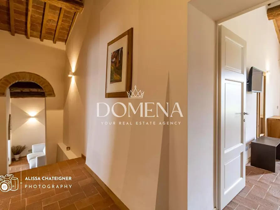 Immagine 18 di Appartamento in vendita  a San Gimignano