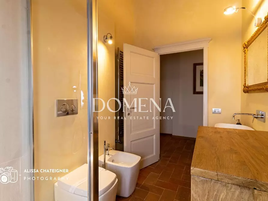 Immagine 13 di Appartamento in vendita  a San Gimignano