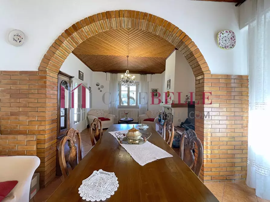 Immagine 10 di Casa indipendente in vendita  a Camaiore