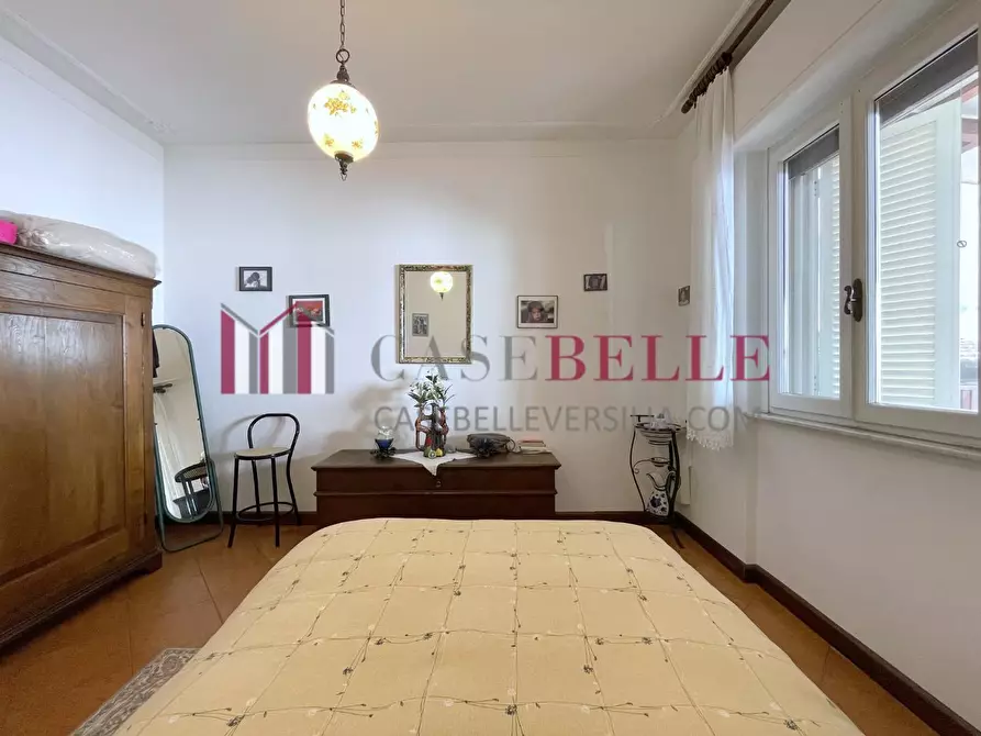 Immagine 35 di Casa indipendente in vendita  a Camaiore