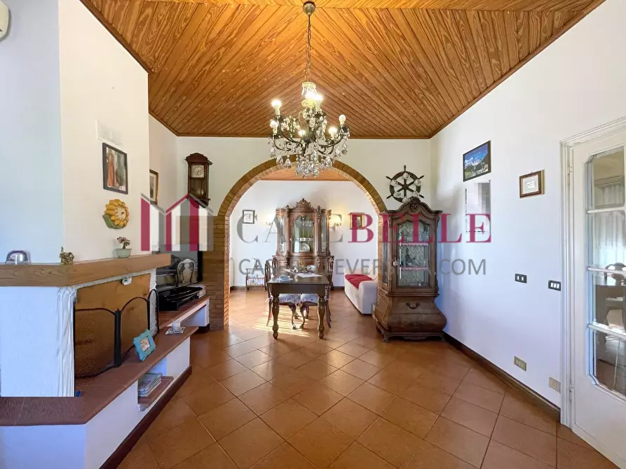 Immagine 6 di Casa indipendente in vendita  a Camaiore