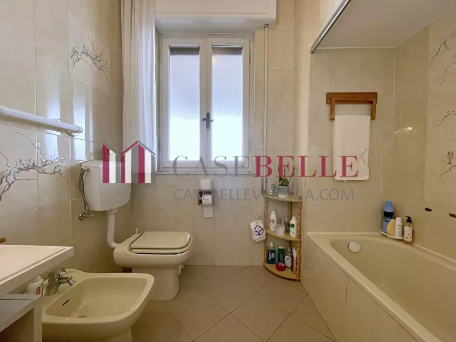Immagine 28 di Casa indipendente in vendita  a Camaiore