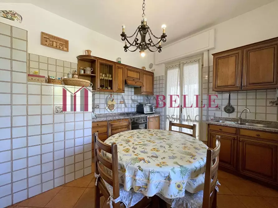 Immagine 15 di Casa indipendente in vendita  a Camaiore