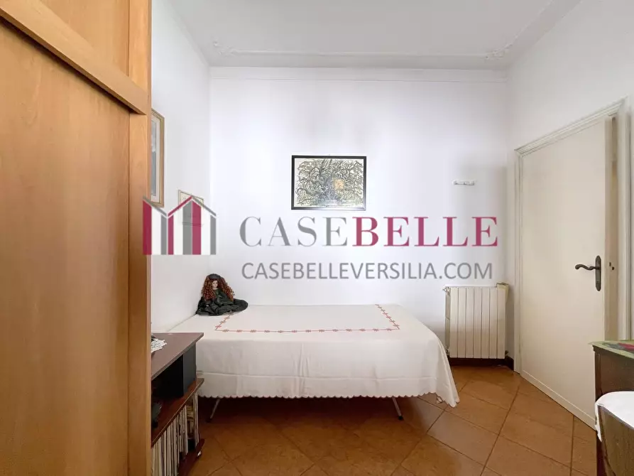 Immagine 25 di Casa indipendente in vendita  a Camaiore