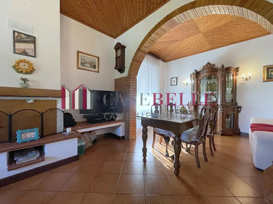 Immagine 12 di Casa indipendente in vendita  a Camaiore