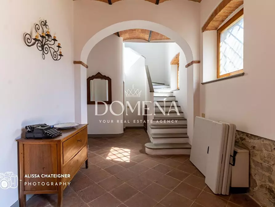 Immagine 22 di Casa colonica in vendita  a Rapolano Terme