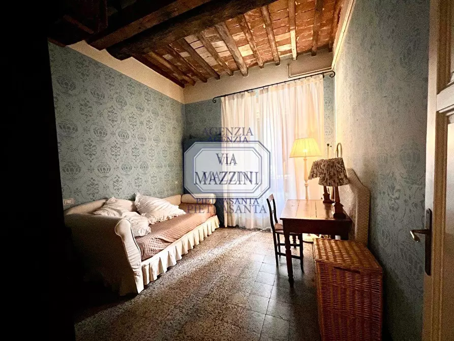 Immagine 7 di Appartamento in vendita  a Pietrasanta