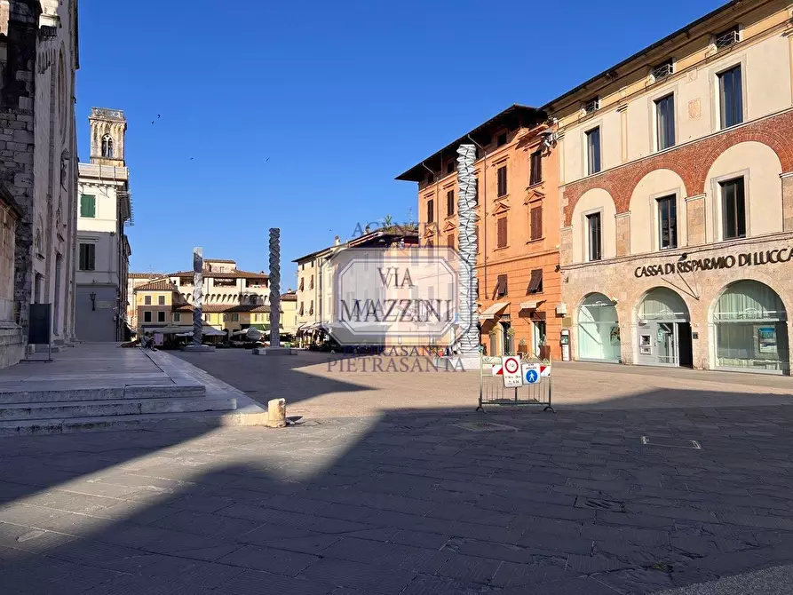 Immagine 10 di Casa semindipendente in vendita  a Pietrasanta