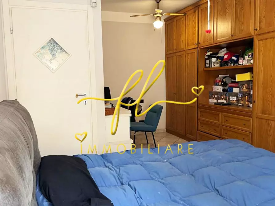 Immagine 10 di Appartamento in vendita  a Livorno