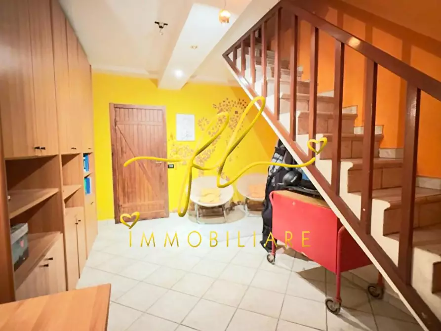 Immagine 19 di Appartamento in vendita  a Livorno