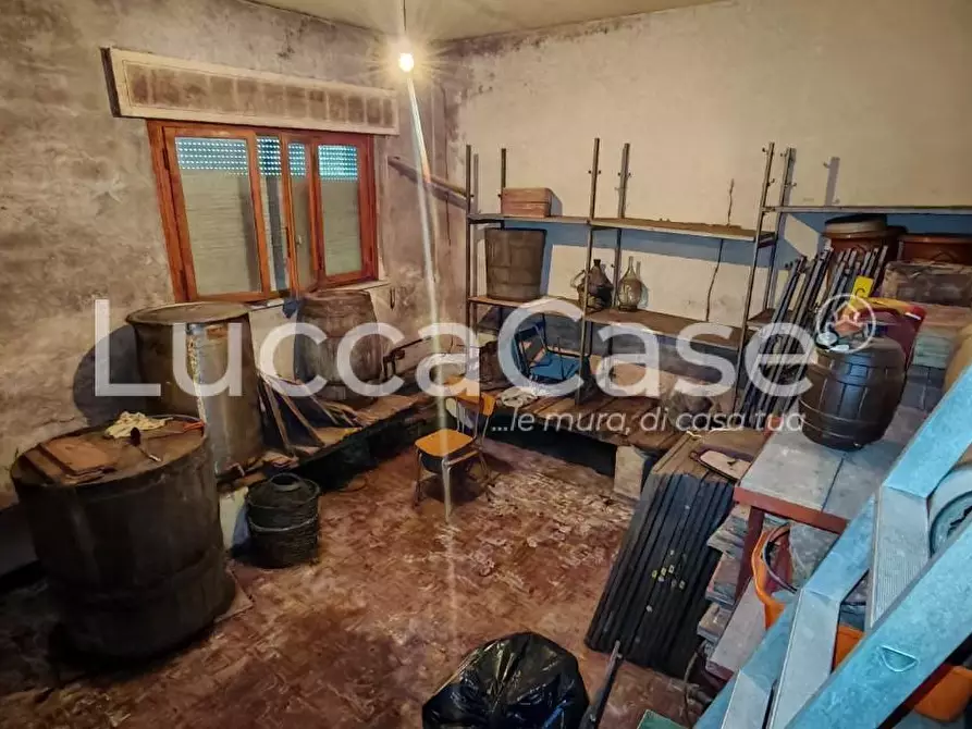 Immagine 18 di Casa indipendente in vendita  a Capannori