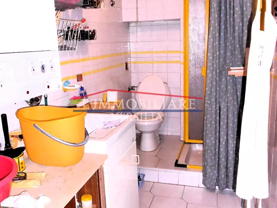 Immagine 66 di Villetta a schiera in vendita  a Massa