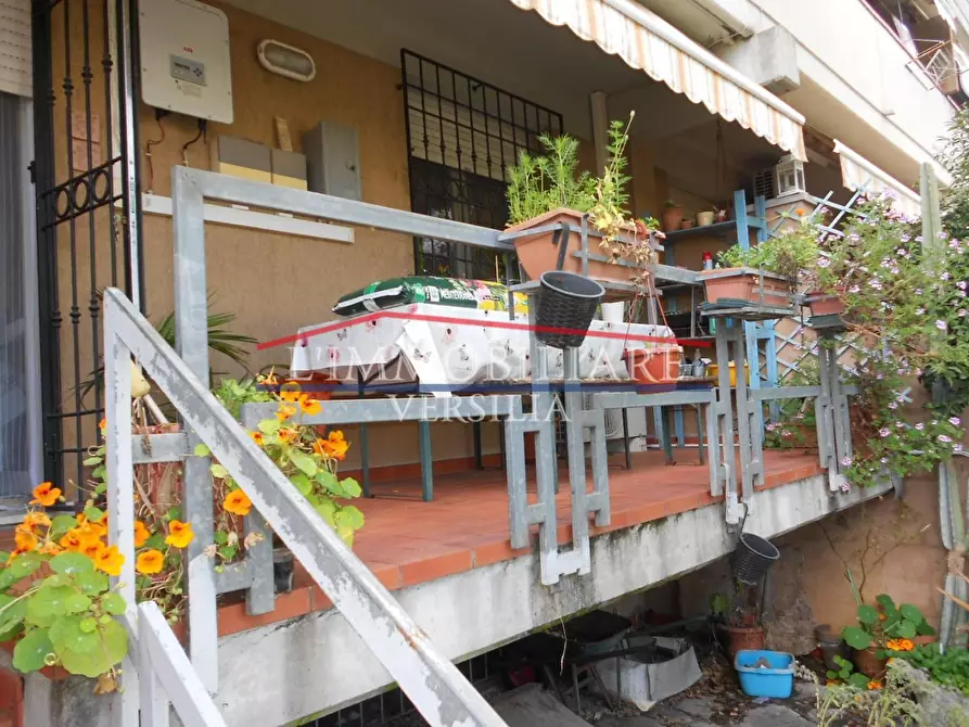 Immagine 5 di Villetta a schiera in vendita  a Massa