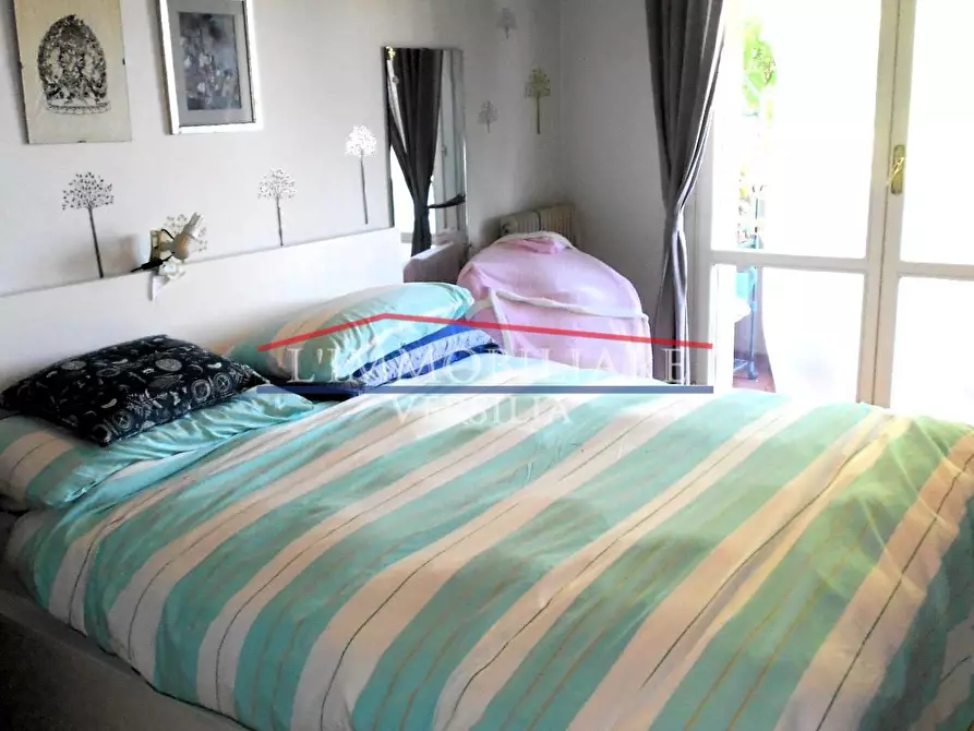 Immagine 34 di Villetta a schiera in vendita  a Massa