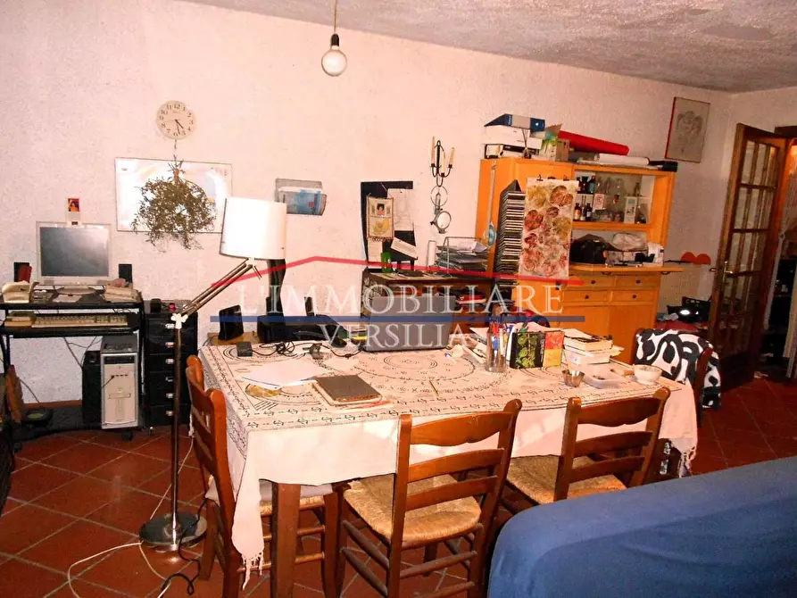 Immagine 61 di Villetta a schiera in vendita  a Massa