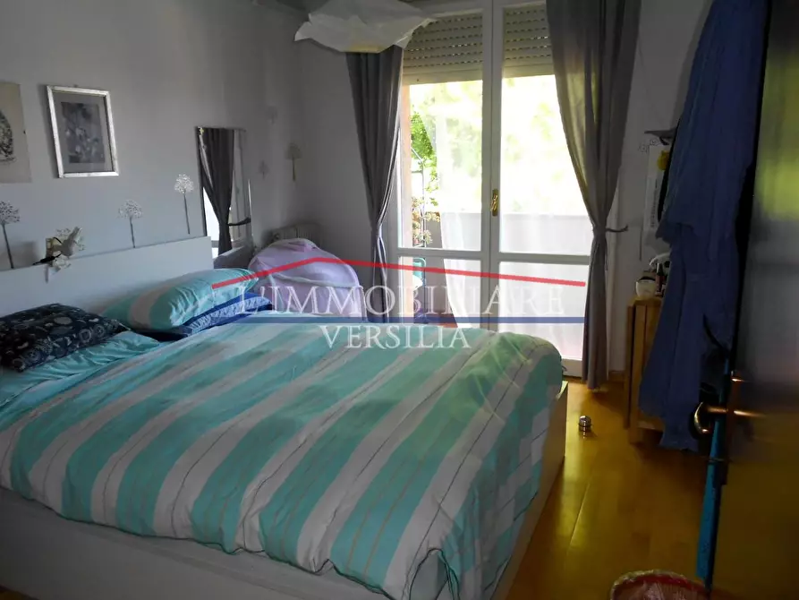 Immagine 33 di Villetta a schiera in vendita  a Massa