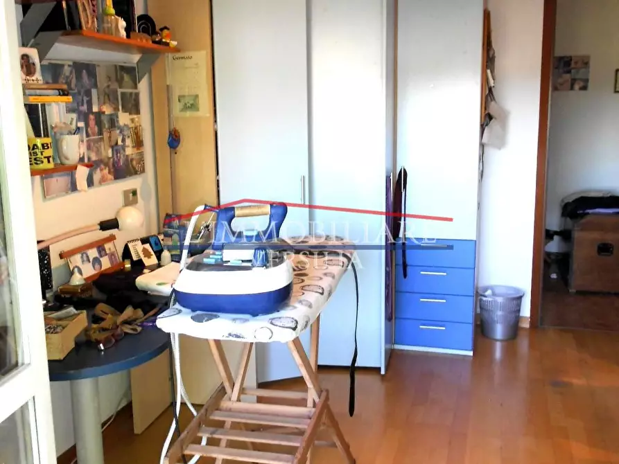 Immagine 43 di Villetta a schiera in vendita  a Massa