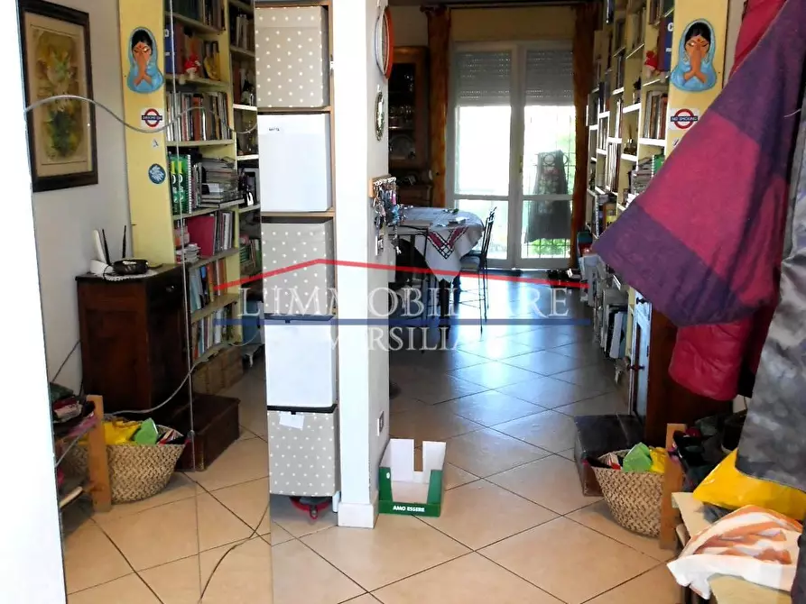 Immagine 21 di Villetta a schiera in vendita  a Massa