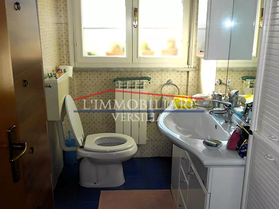 Immagine 24 di Villetta a schiera in vendita  a Massa