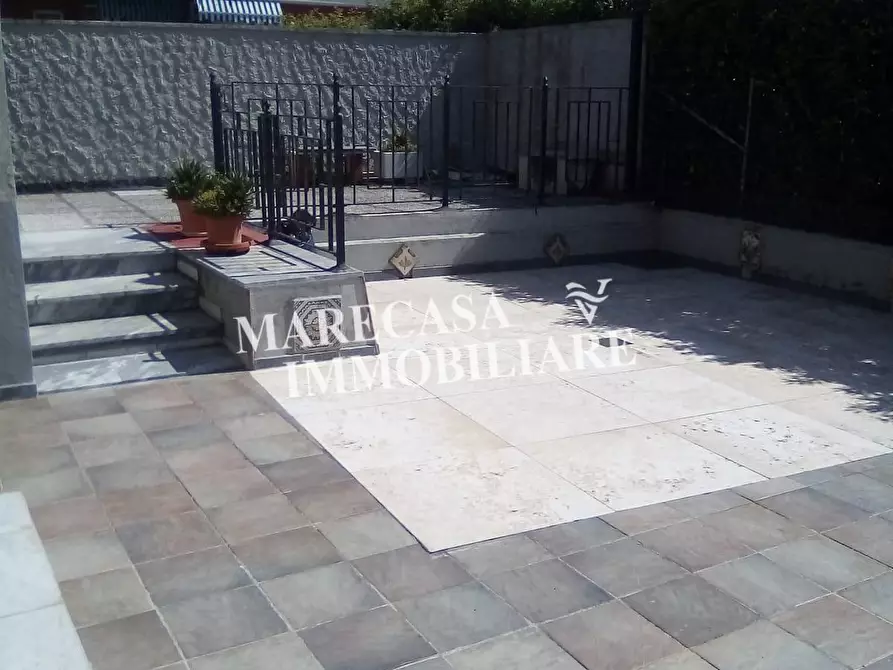 Immagine 10 di Appartamento in vendita  a Carrara