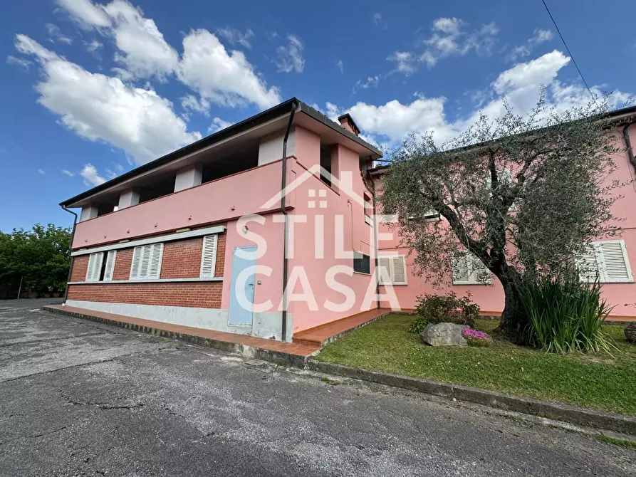 Immagine 82 di Casa indipendente in vendita  a Altopascio