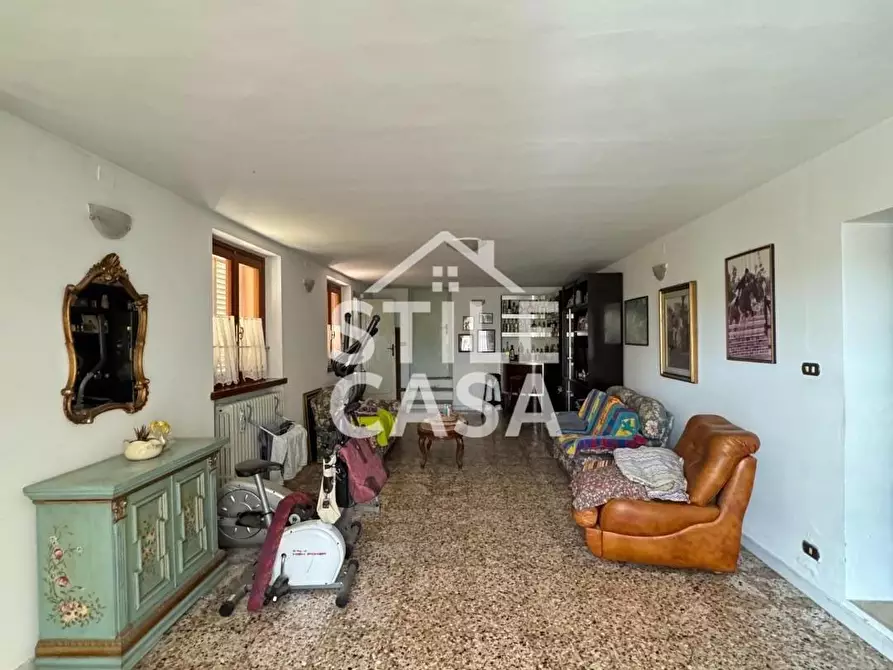 Immagine 35 di Casa indipendente in vendita  a Altopascio